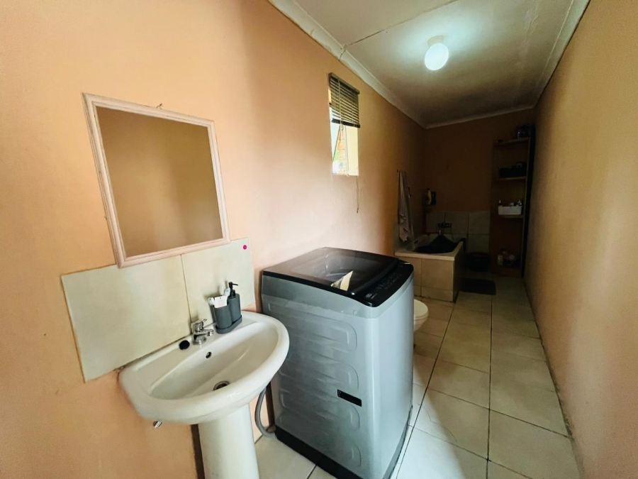 3 Bedroom Property for Sale in Generaal De Wet Free State